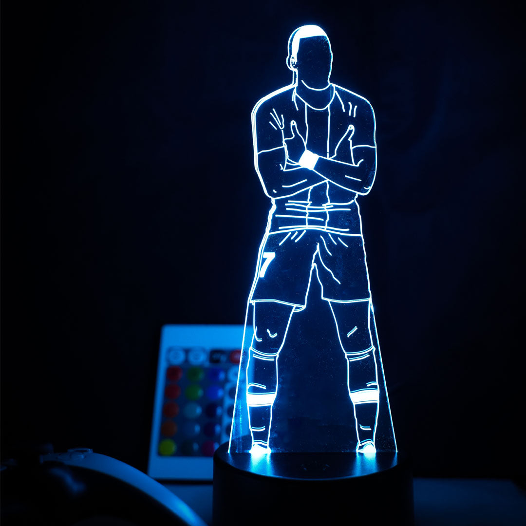 Football LED - Lampada 3D forma Mbappe con 7 colori e 5 modalità e telecomando incluso